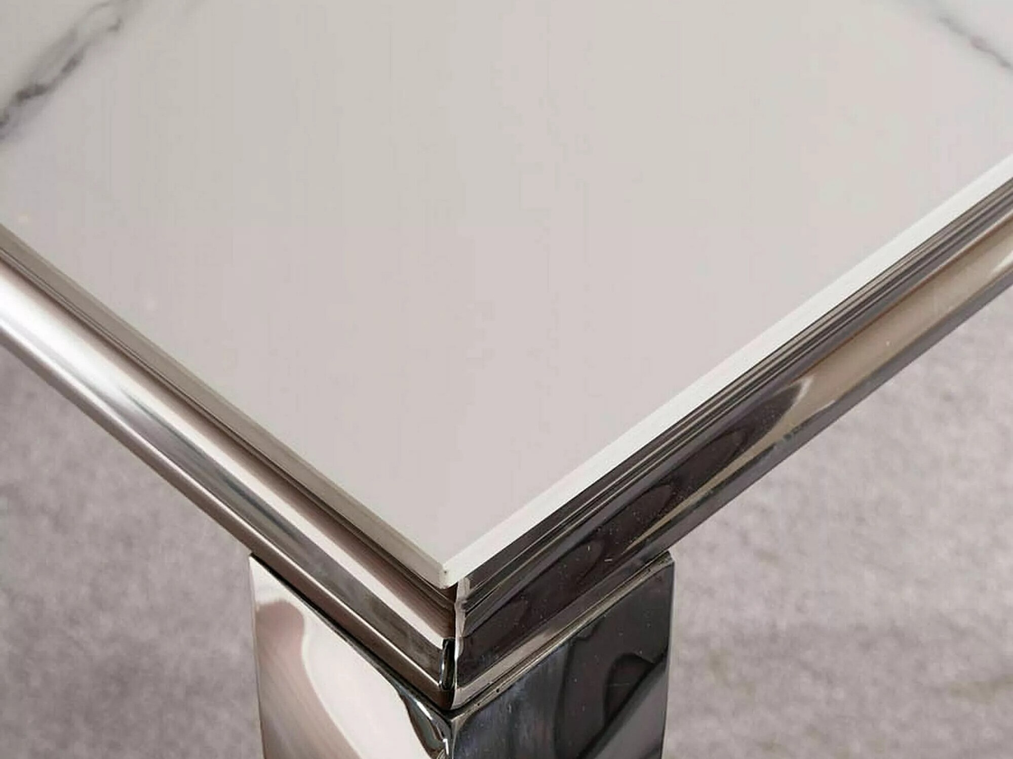 Mesa Detroit 323 (Plata + Mármol blanco)