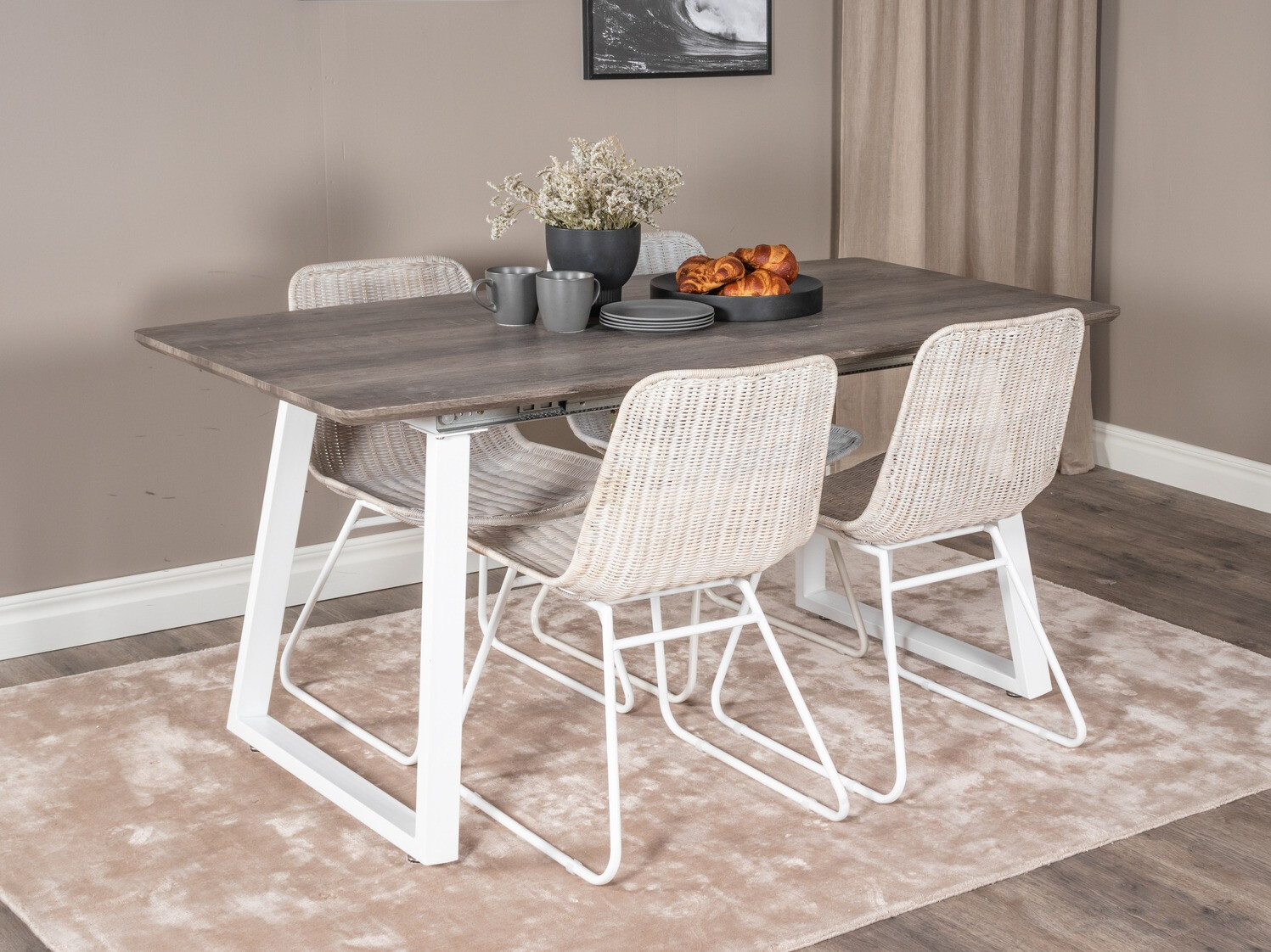 Conjunto de comedor Dallas 1981