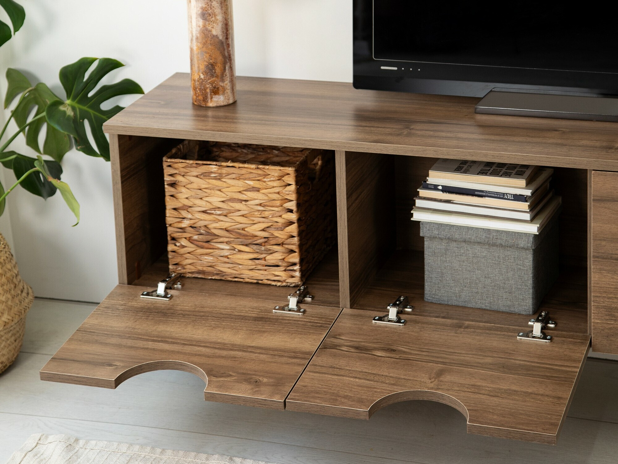 Mueble TV Kailua 2212 (Nogal)