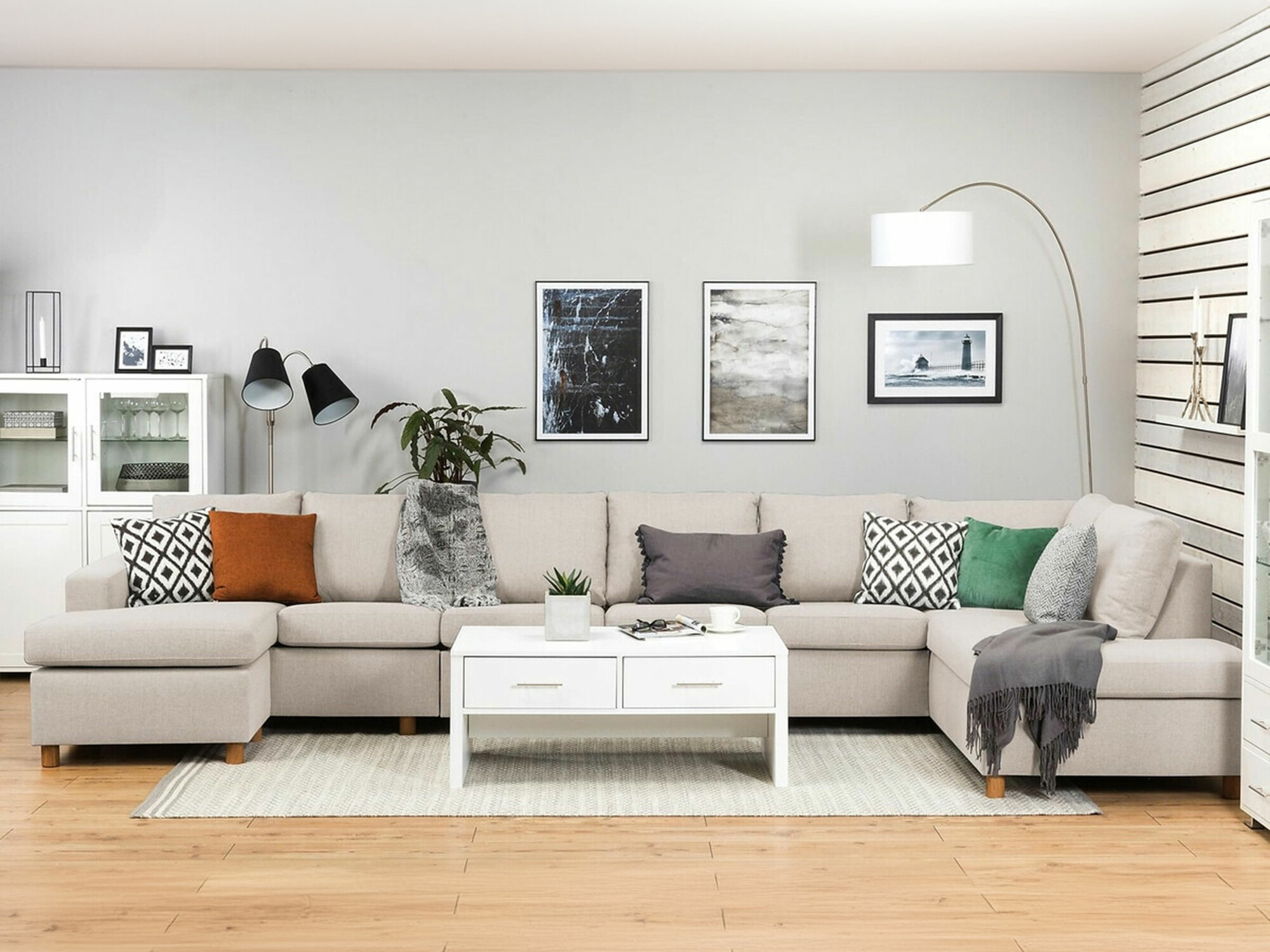 Sofá rinconero Scandinavian Choice Remavio 167 (Inari 22)