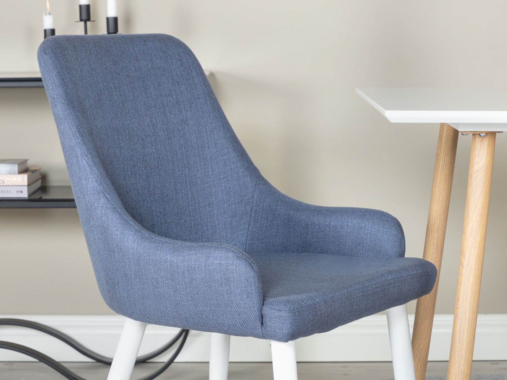 Silla Dallas 114 (Azul + Blanco)