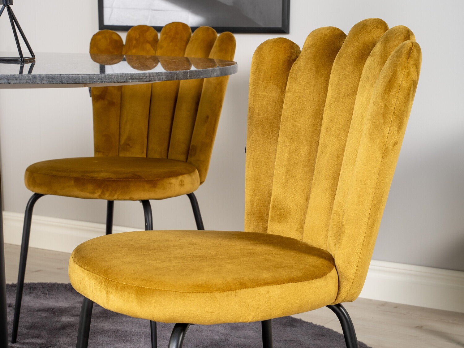 Conjunto de mesas y sillas para comedor Dallas 2624 (Amarillo + Negro)