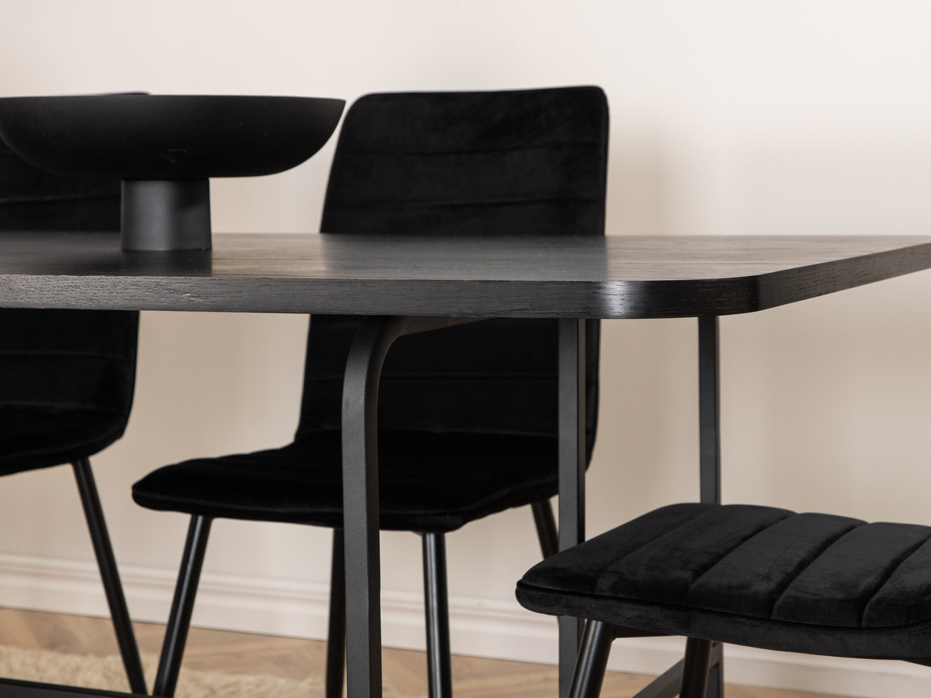 Conjunto de mesas y sillas para comedor Dallas 2768 (Negro)