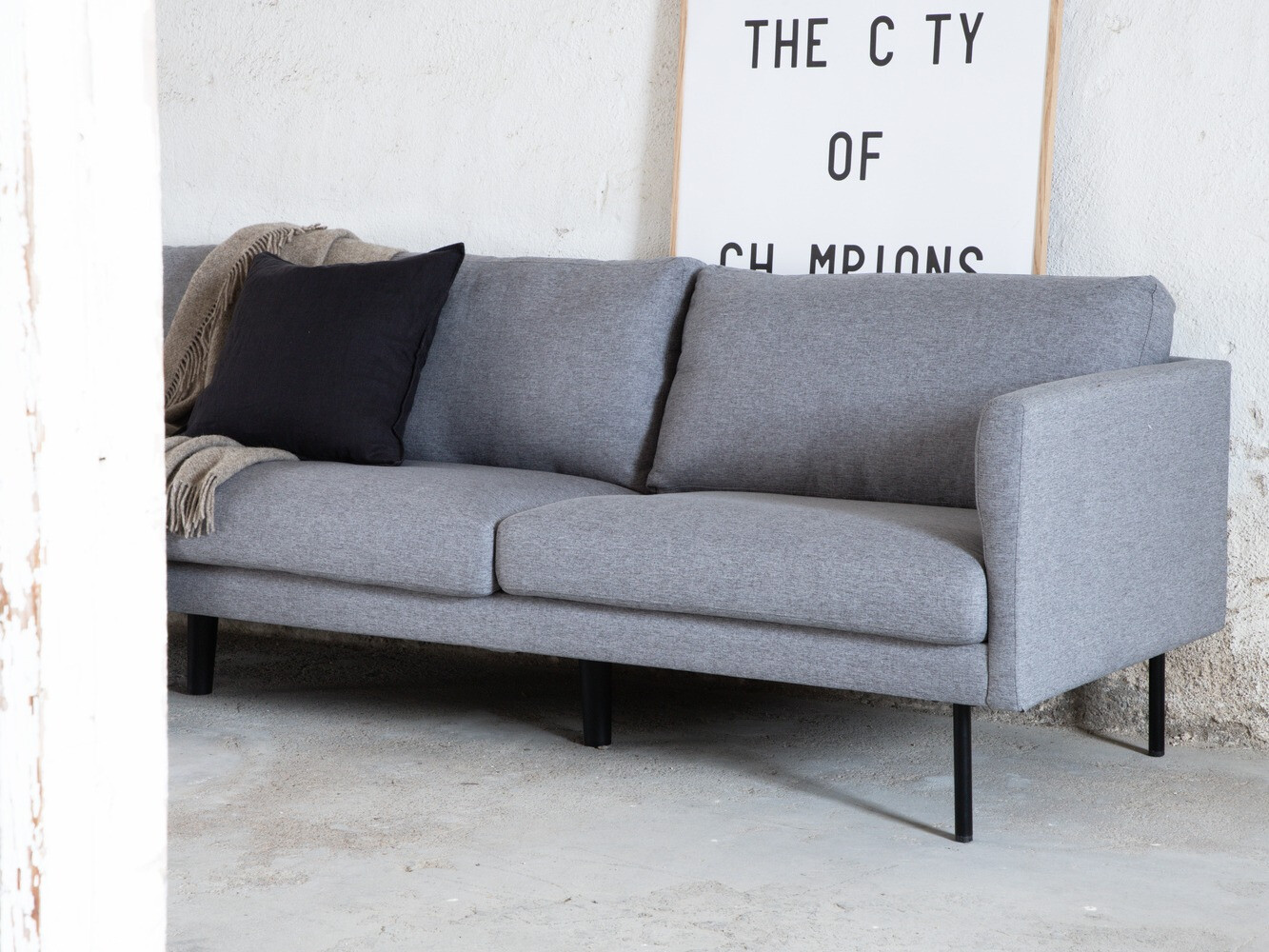 Sofá Fercame 103 (Gris + Negro)