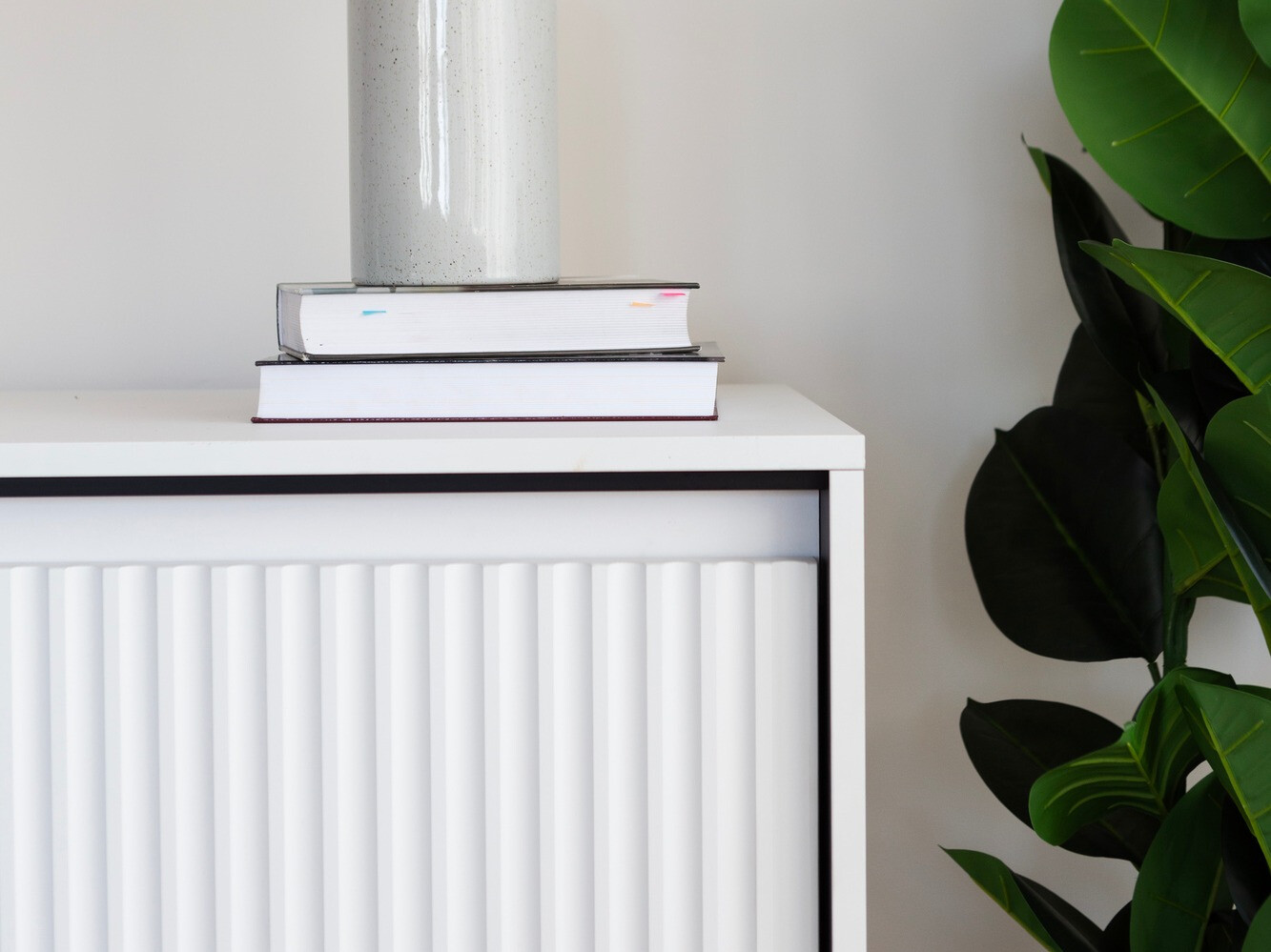 Aparador Fernolu 102 (Blanco + Negro)