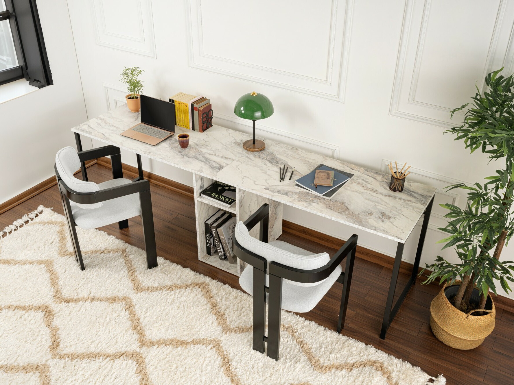 Mesa de oficina Novato 101 (Mármol blanco + Negro)