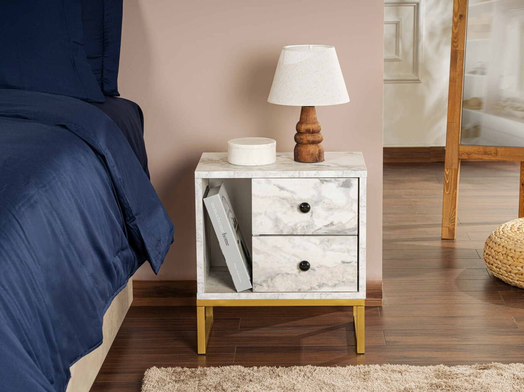 Mesilla de noche Novato 109 (Mármol blanco + Dorado)