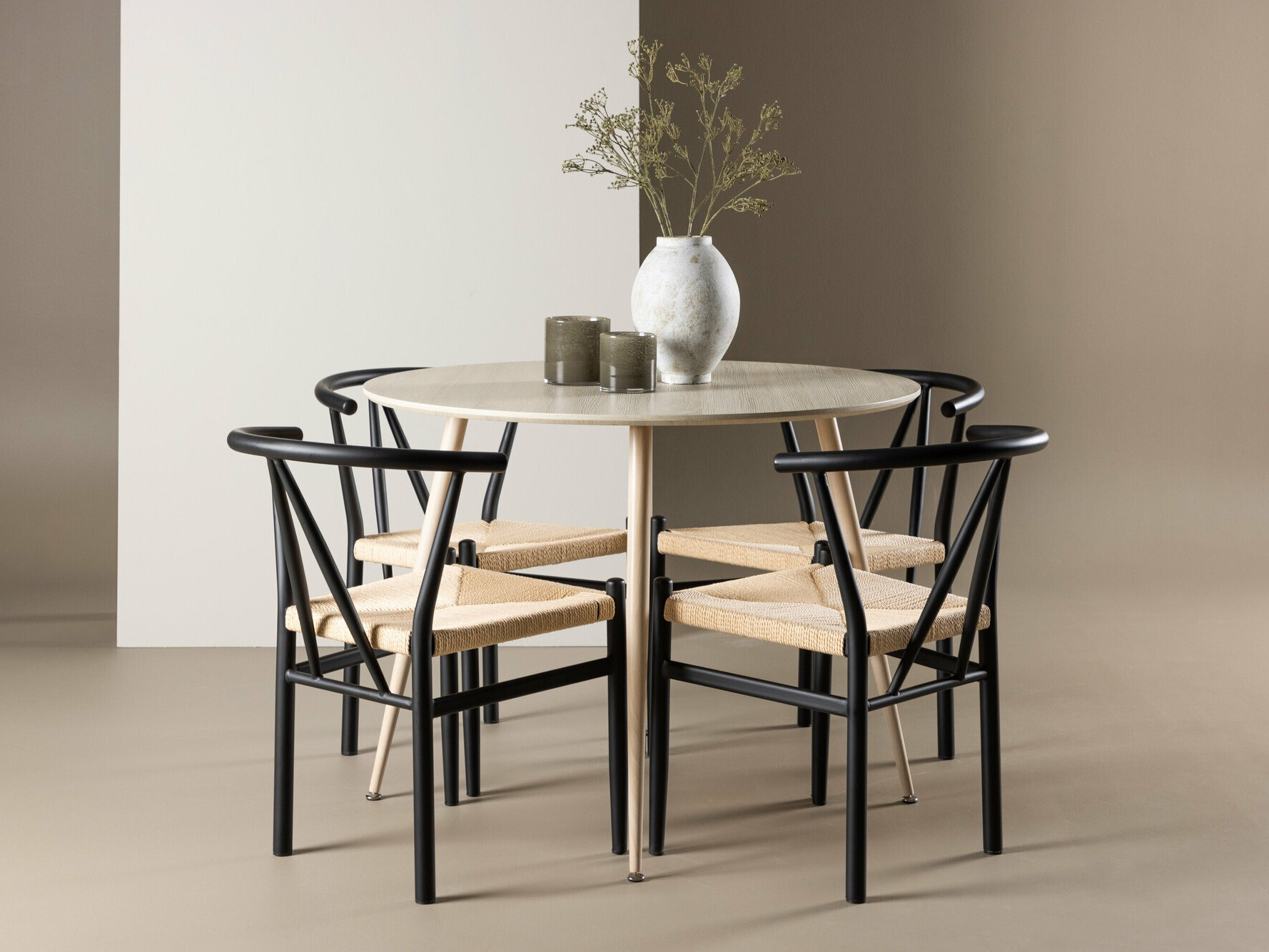 Conjunto de mesas y sillas para comedor Dallas 4574