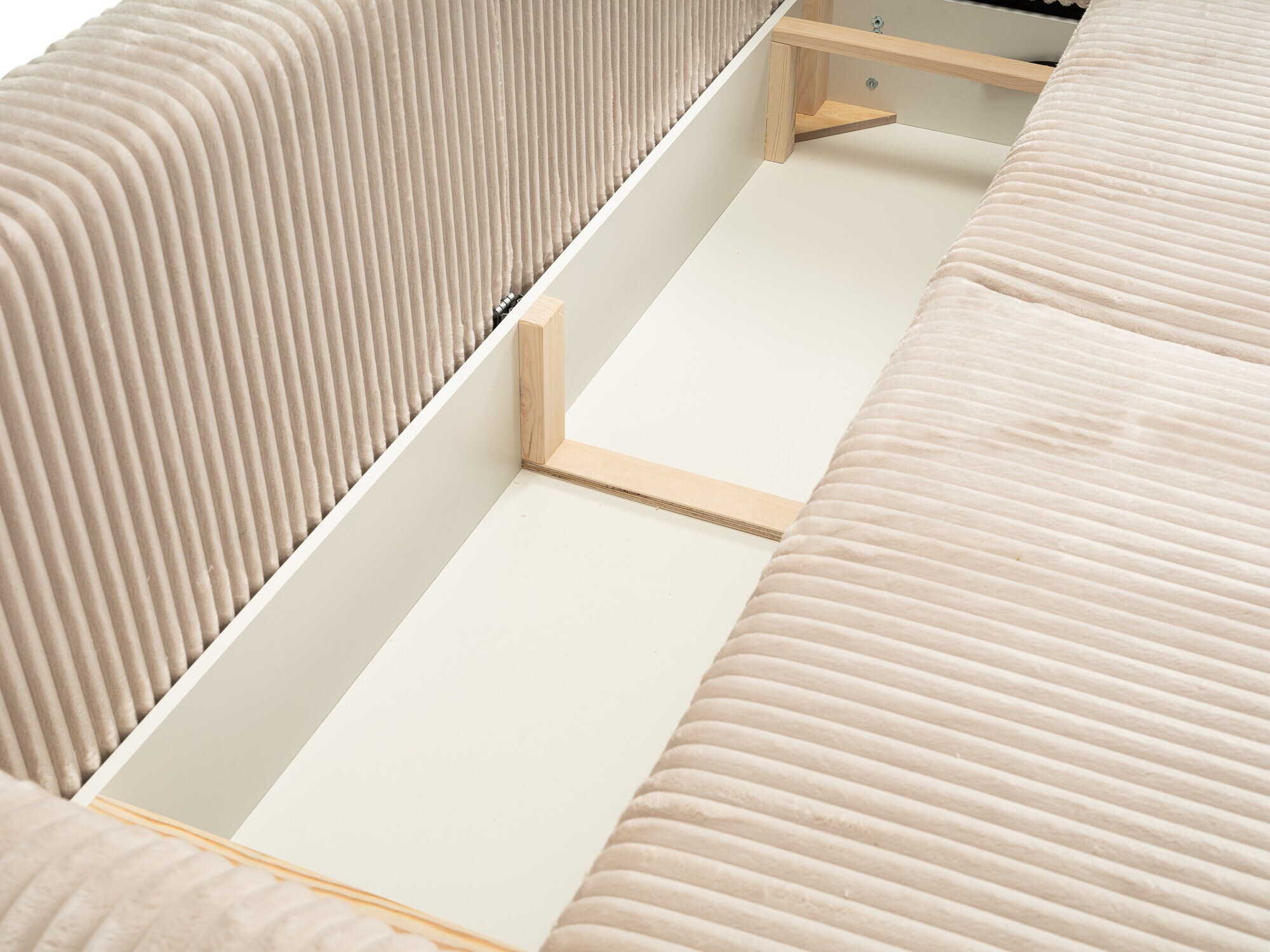 Sofá cama Kingston 150 (Tilia 01)