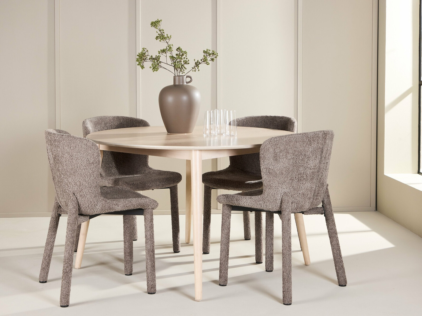 Conjunto de mesas y sillas para comedor Dallas 4757 (Marrón)