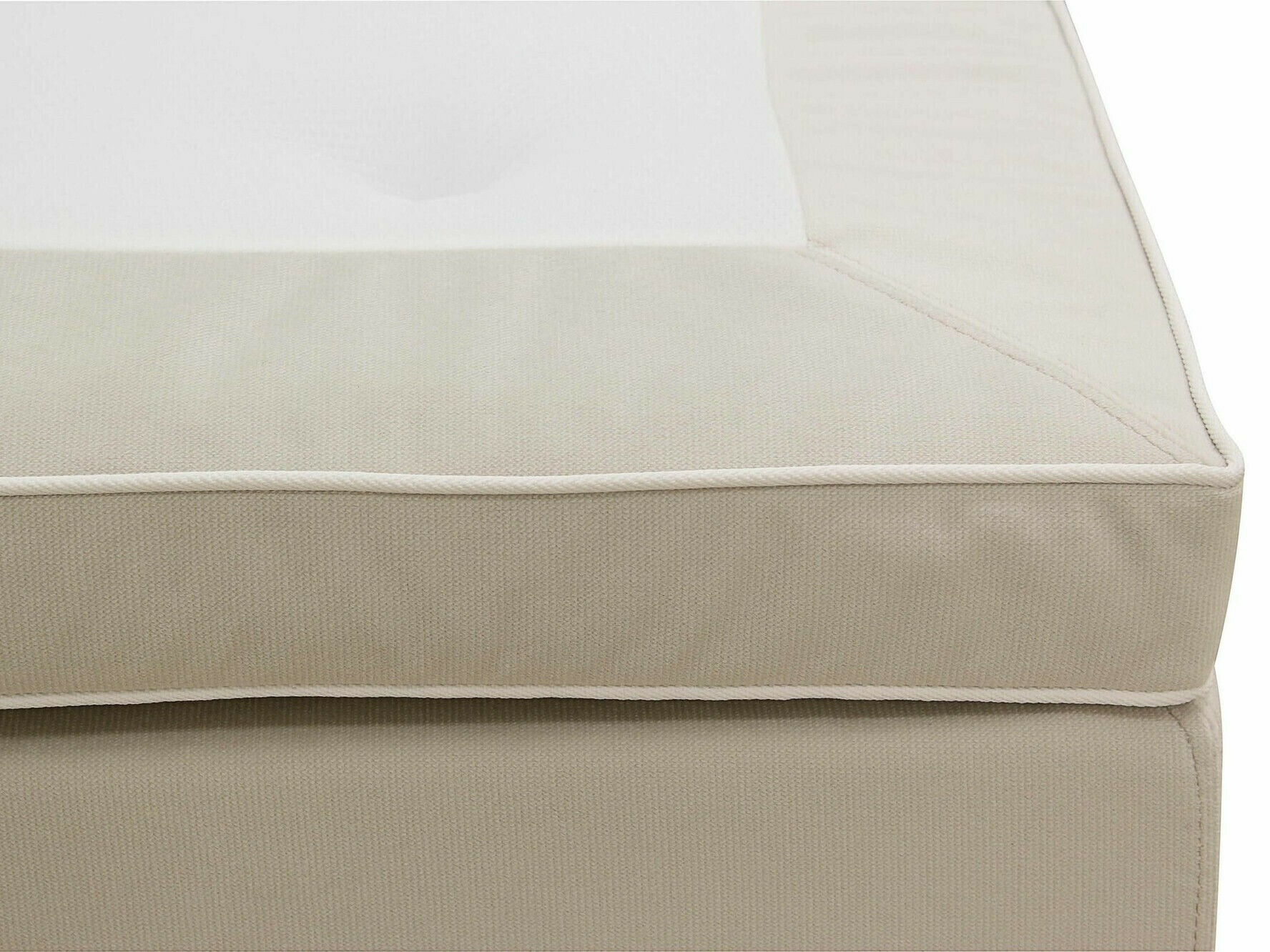 Cama continental Seattle 209 (Paros 01)