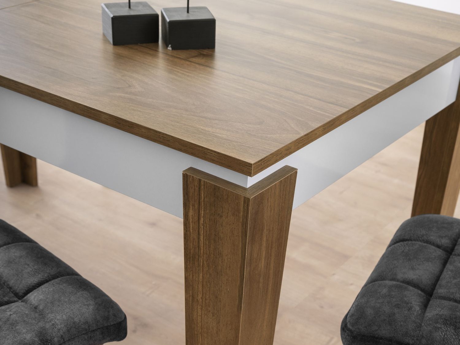 Mesa Kailua 2625 (Nogal + Blanco)