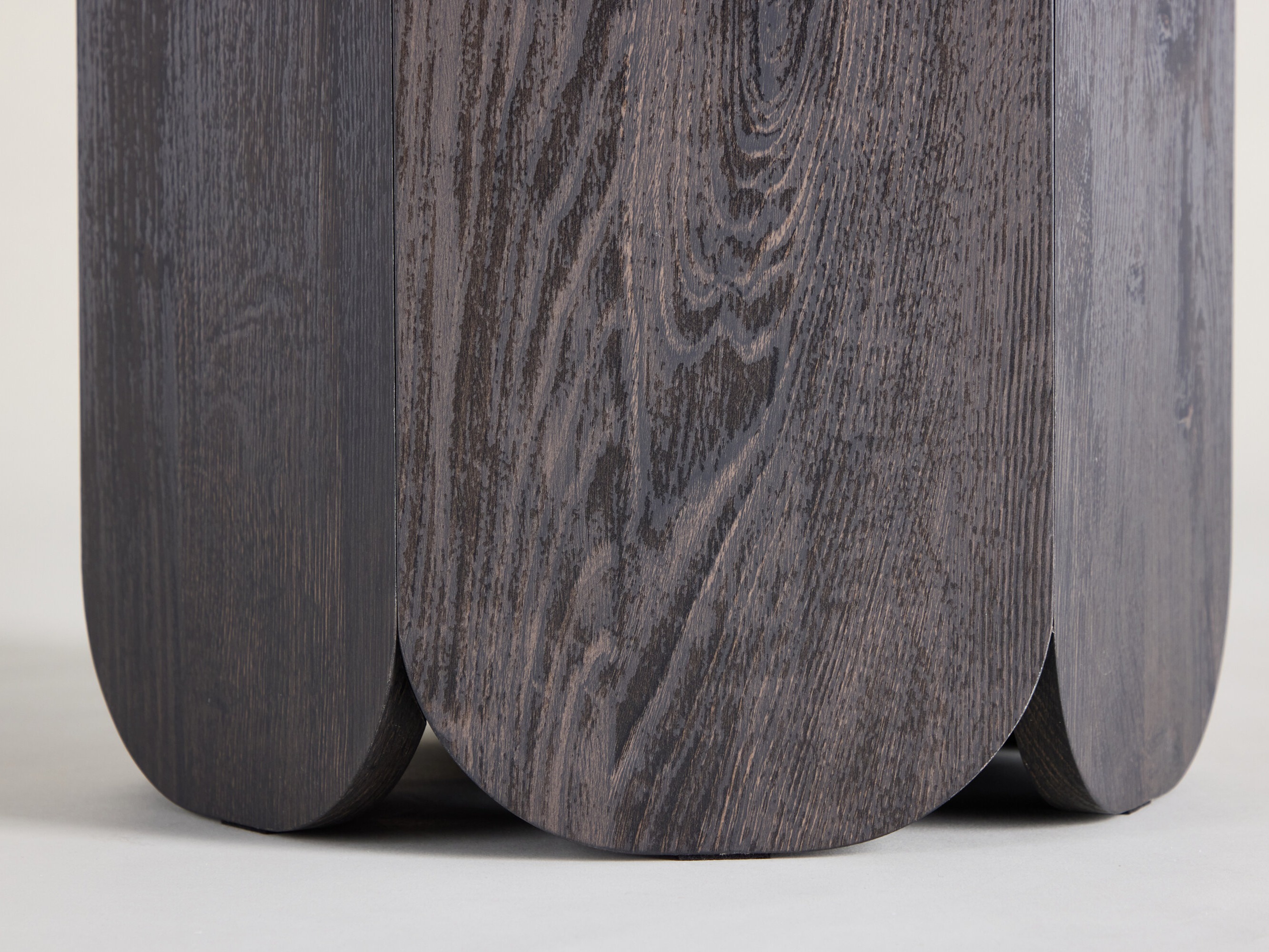 Mesa auxiliar Dallas 4872 (Negro)