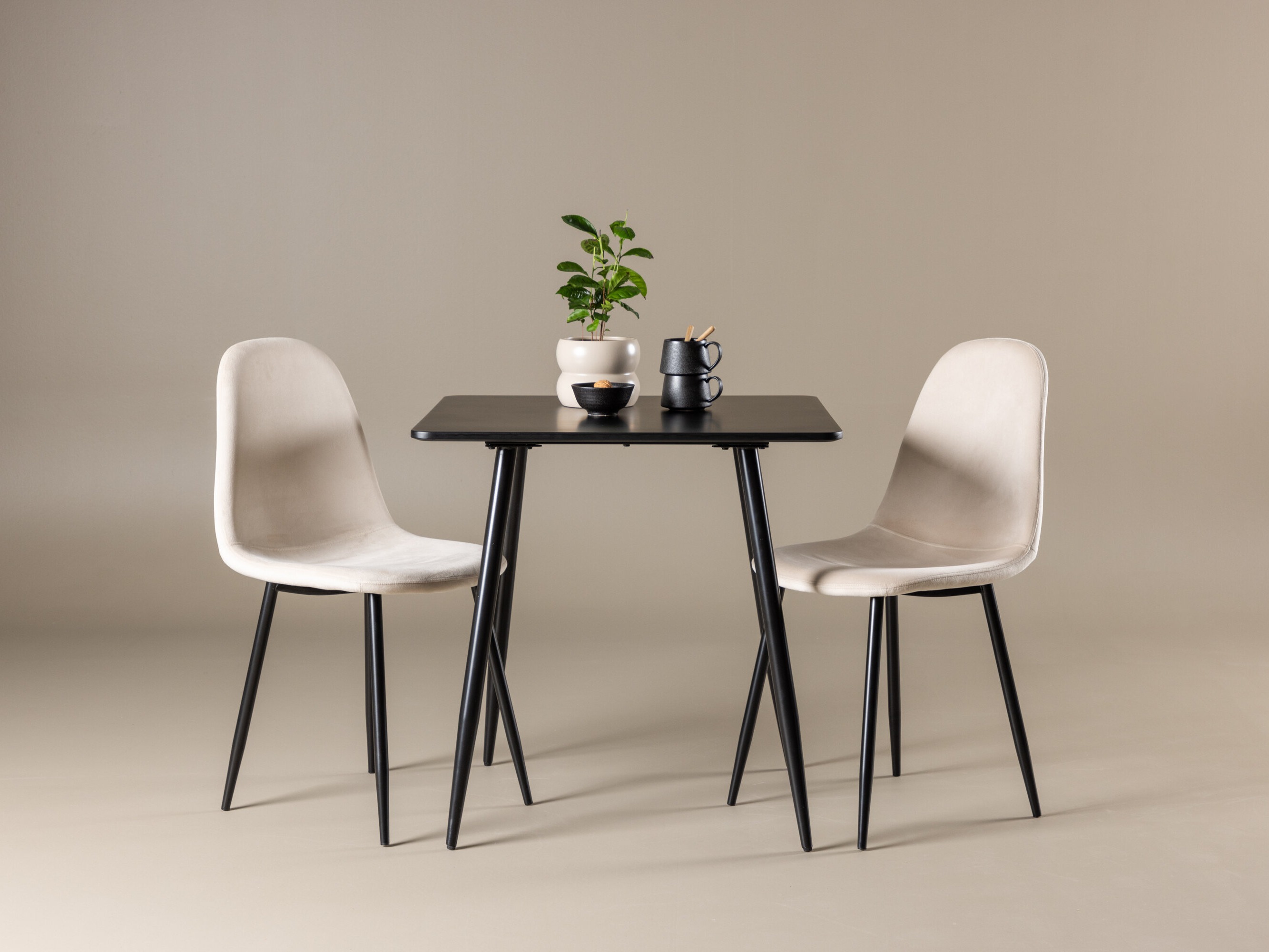 Conjunto de mesas y sillas para comedor Dallas 4909 (Beige + Negro)