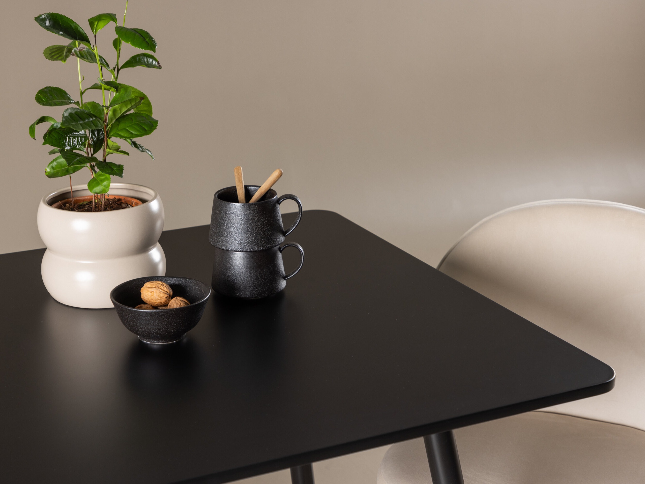 Conjunto de mesas y sillas para comedor Dallas 4911