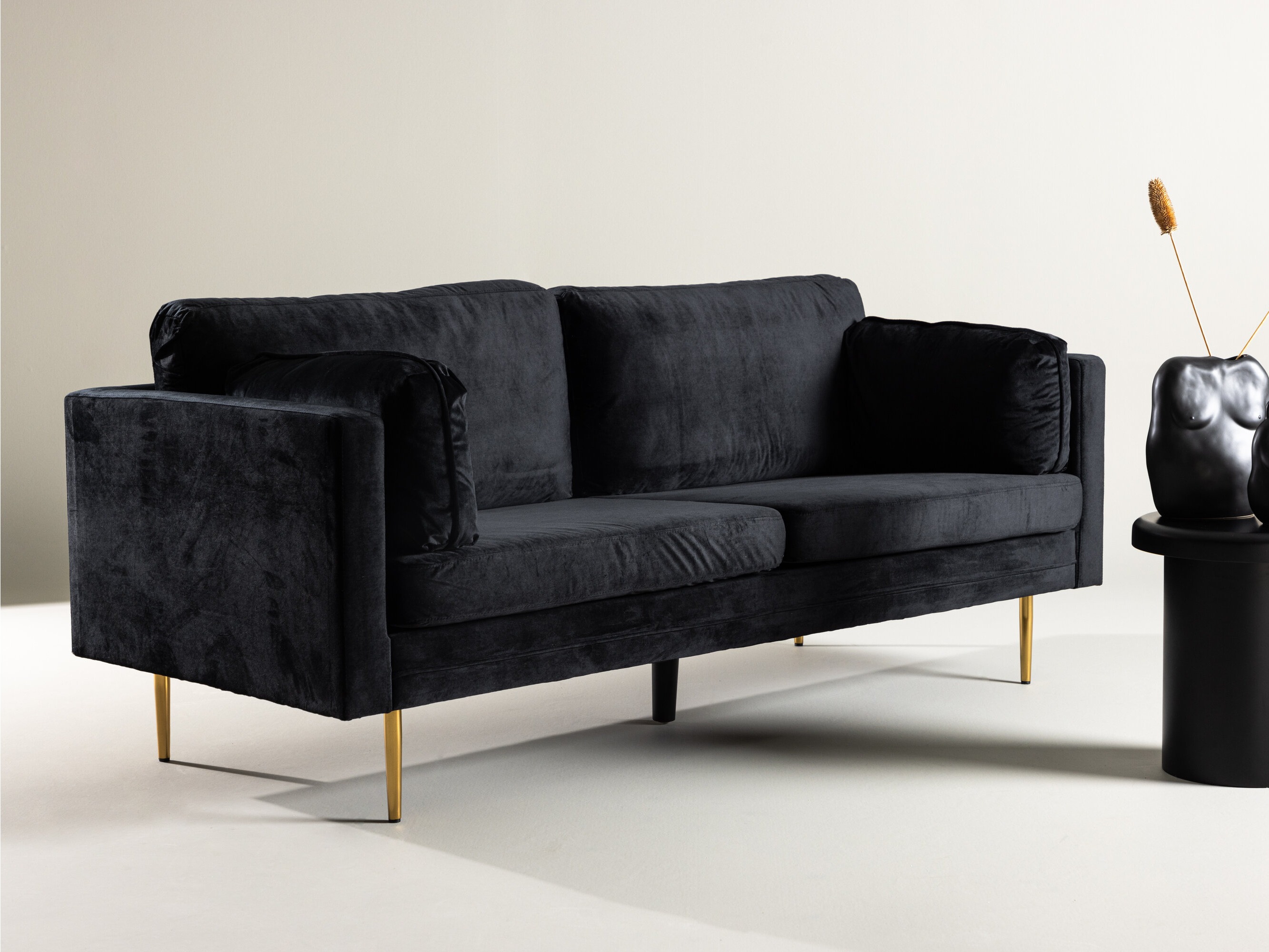 Sofá Dallas 101 (Negro + Dorado)