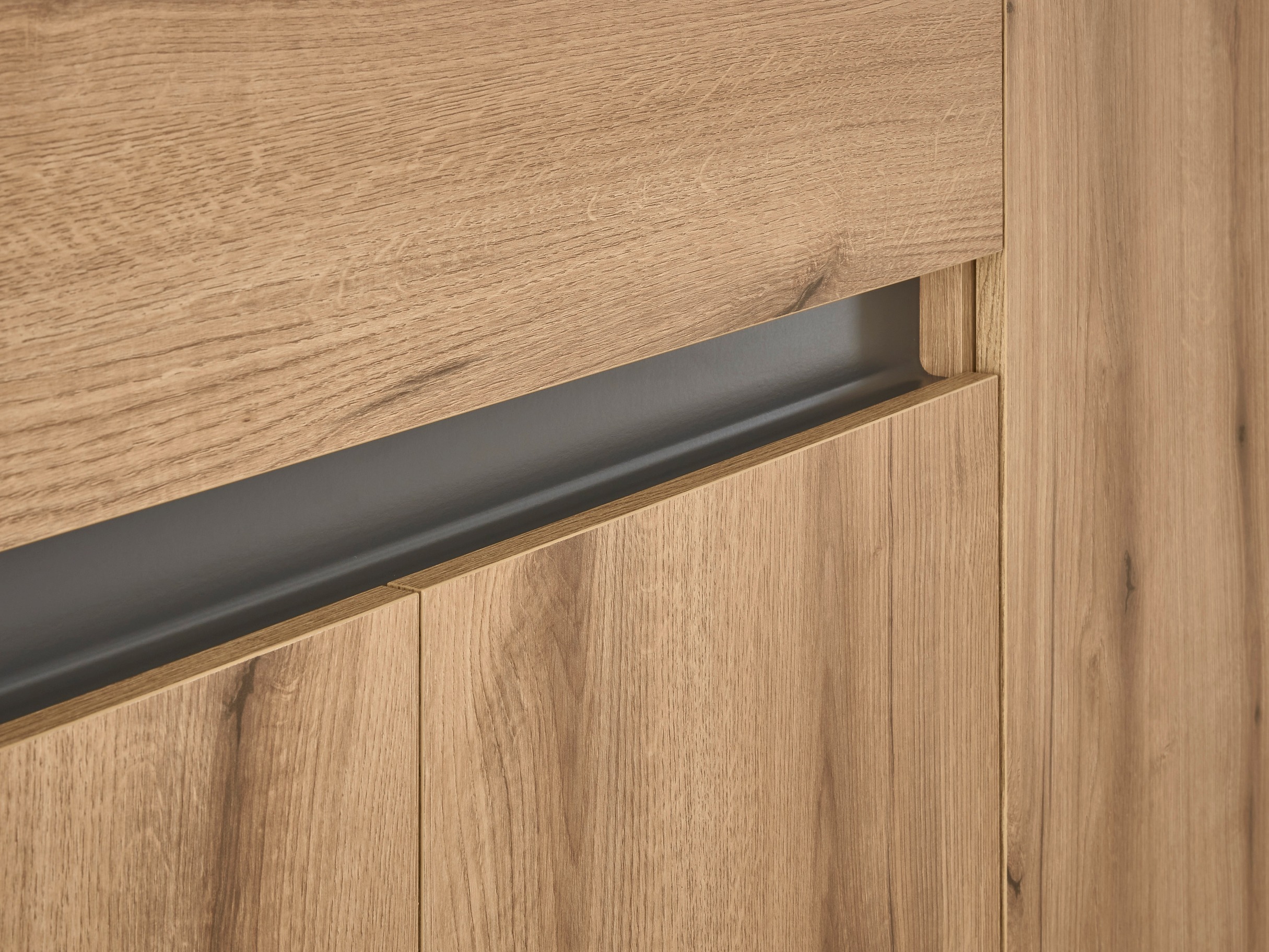 Cómoda Elbsori 117 (Roble + Antracita)