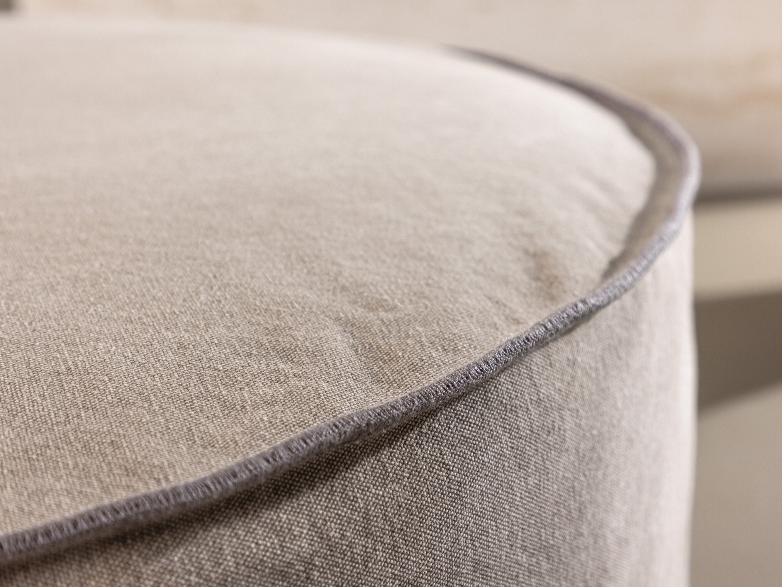 Banco tapizado Dallas 5006 (De color marrón claro)