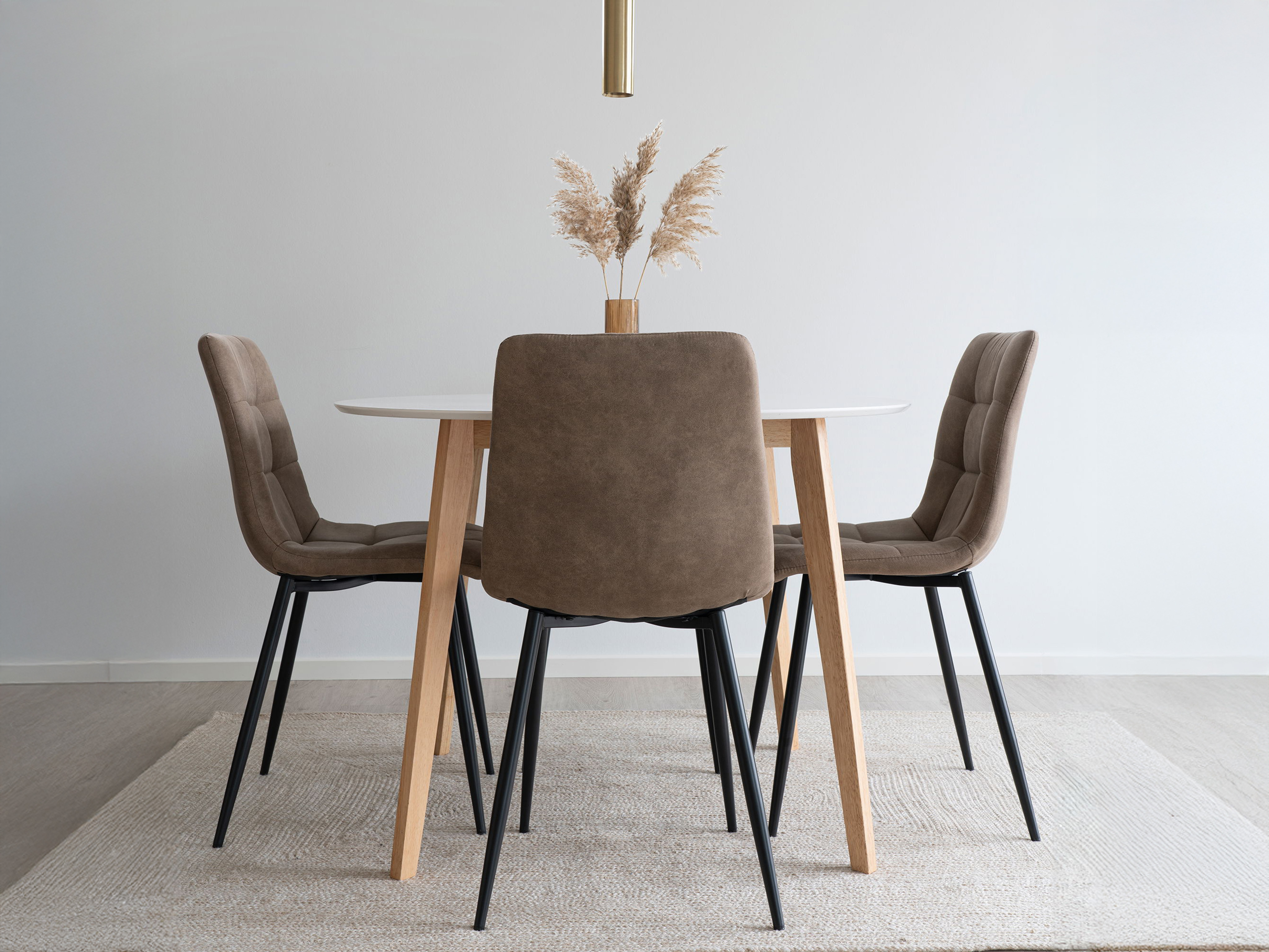 Conjunto de mesas y sillas para comedor Brea 112