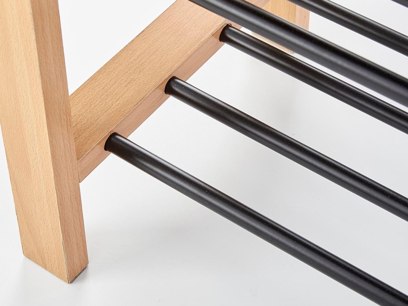 Estante para zapatos Houston 967 (Madera maciza + Negro)