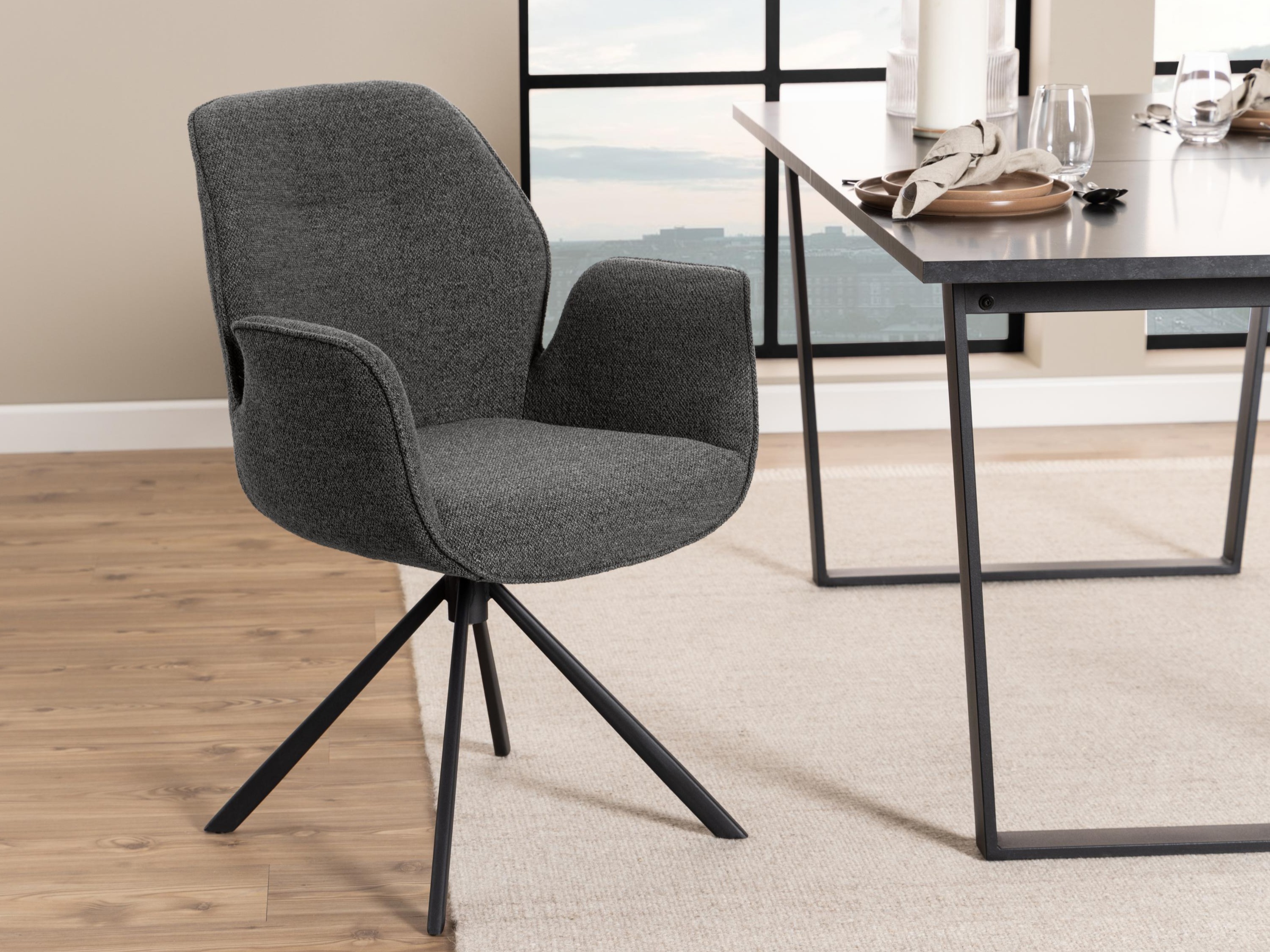 Silla Norsica 696 (Antracita + Negro)