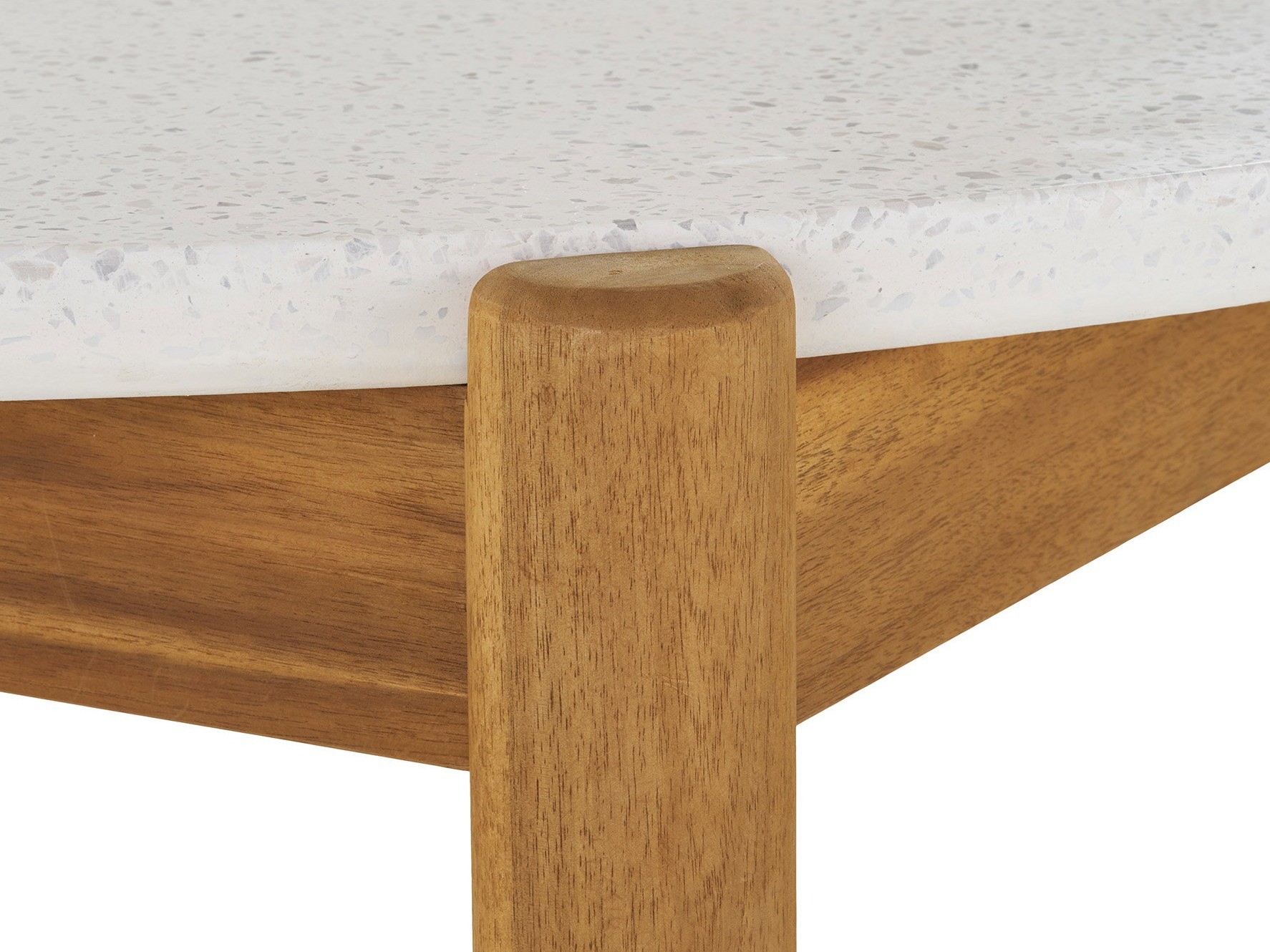 Conjunto de mesa y sillas Tivevai 108