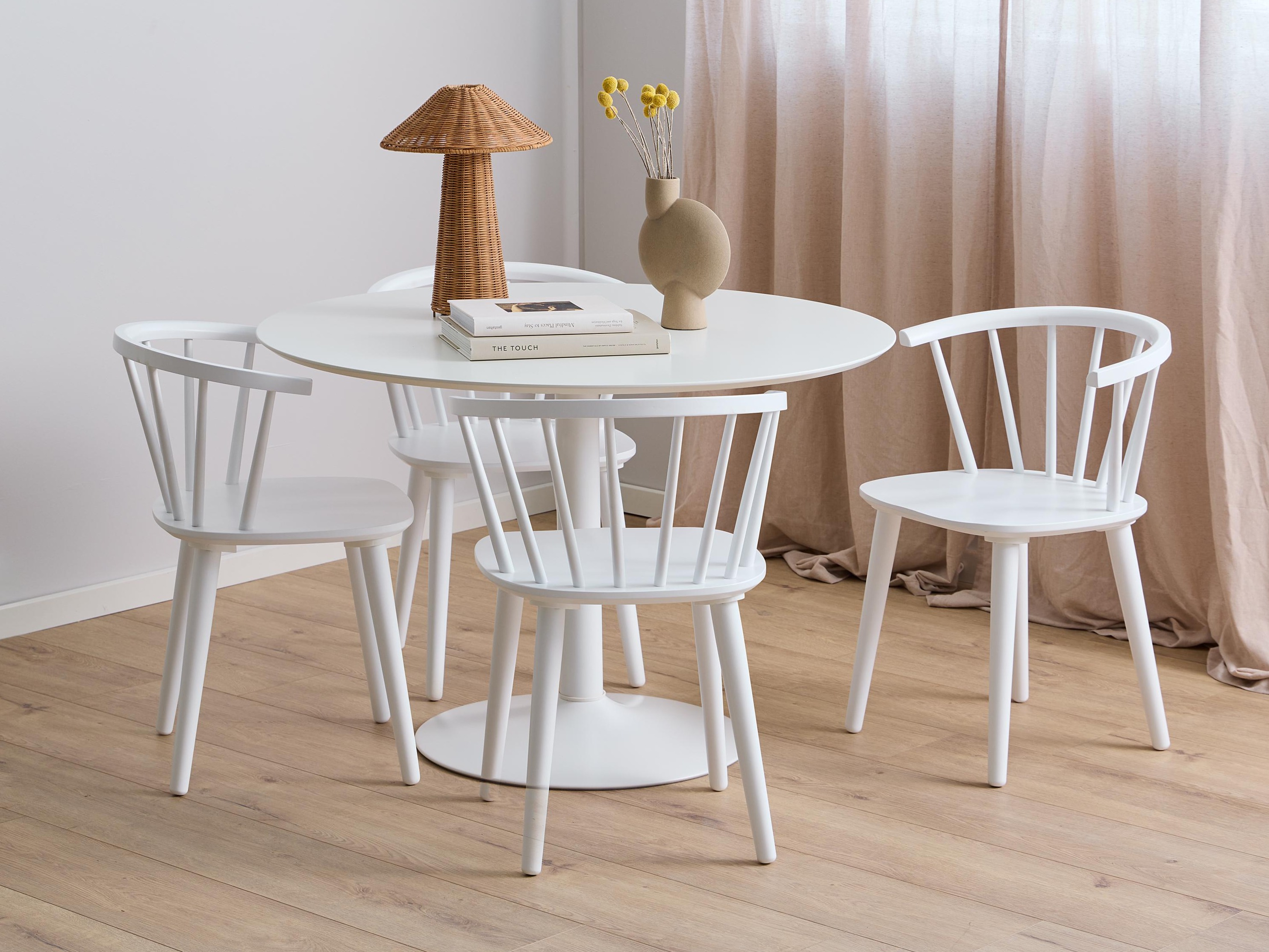 Conjunto de mesas y sillas para comedor Norsica 990