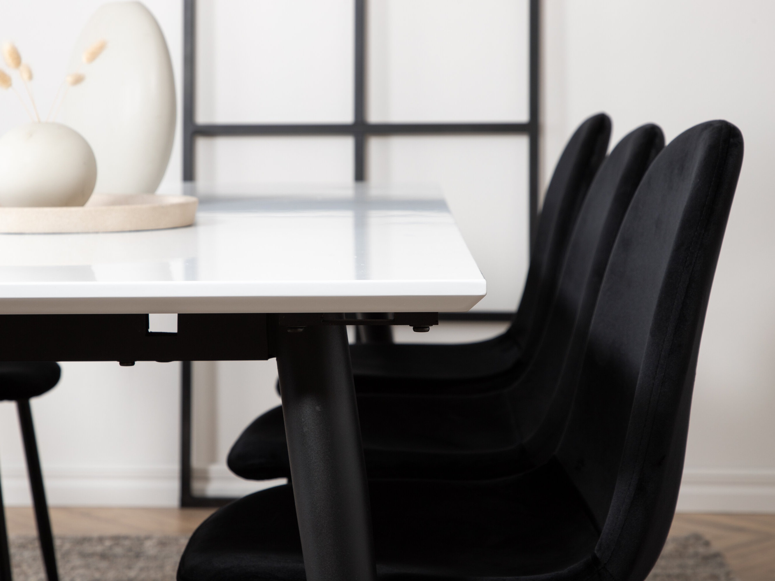 Conjunto de mesas y sillas para comedor Dallas 3438