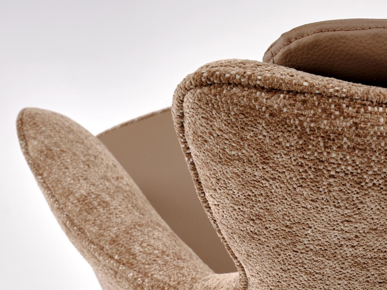 Silla Houston 2156 (Raven 38)