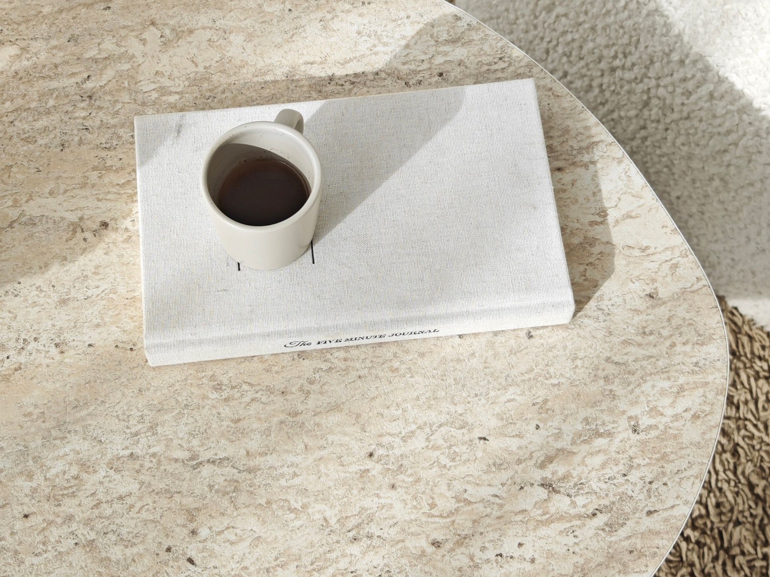Mesa de centro Kailua 2637 (Travertino claro + Nogal)