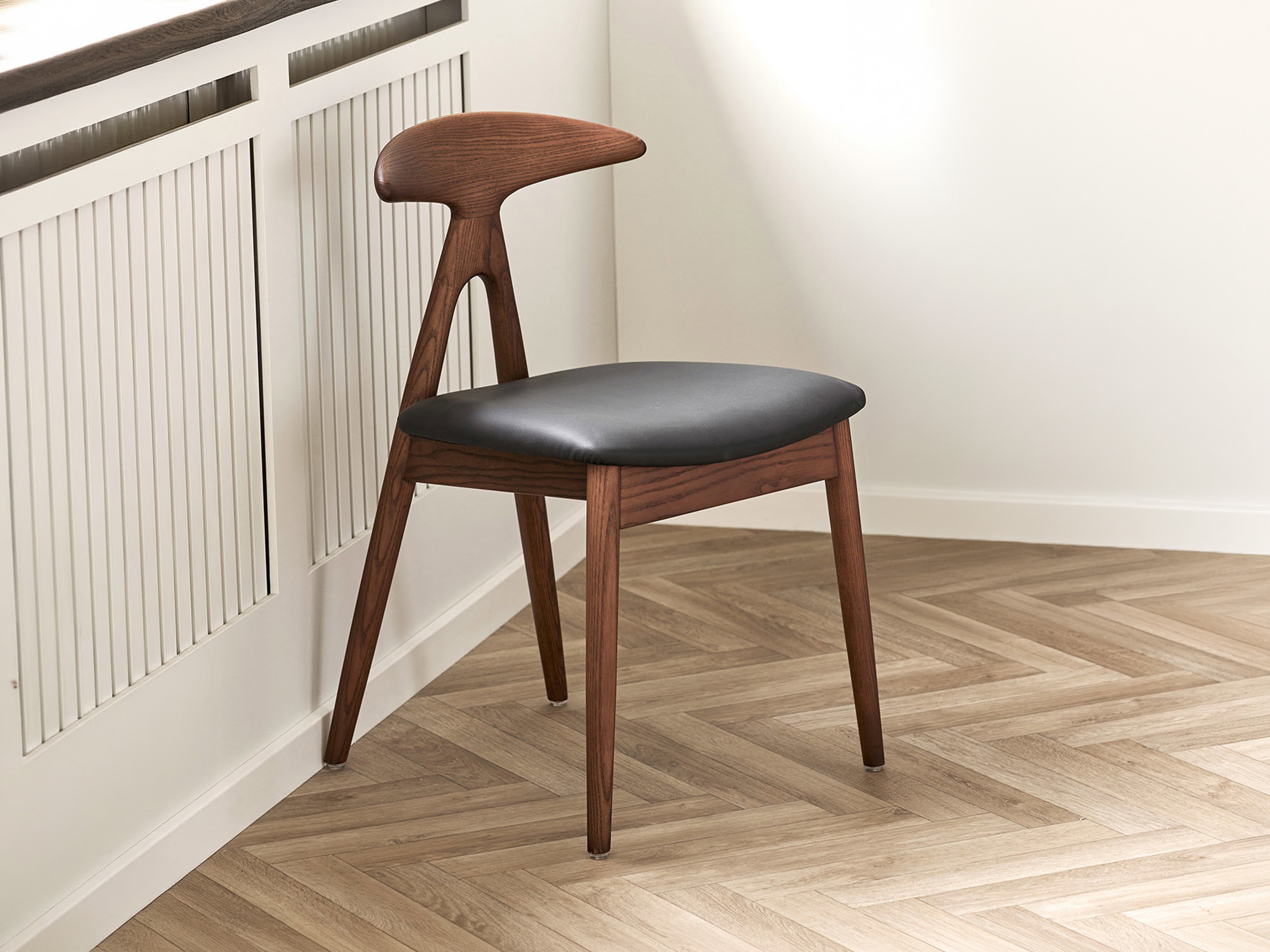 Silla Brea 316 (Madera oscura)