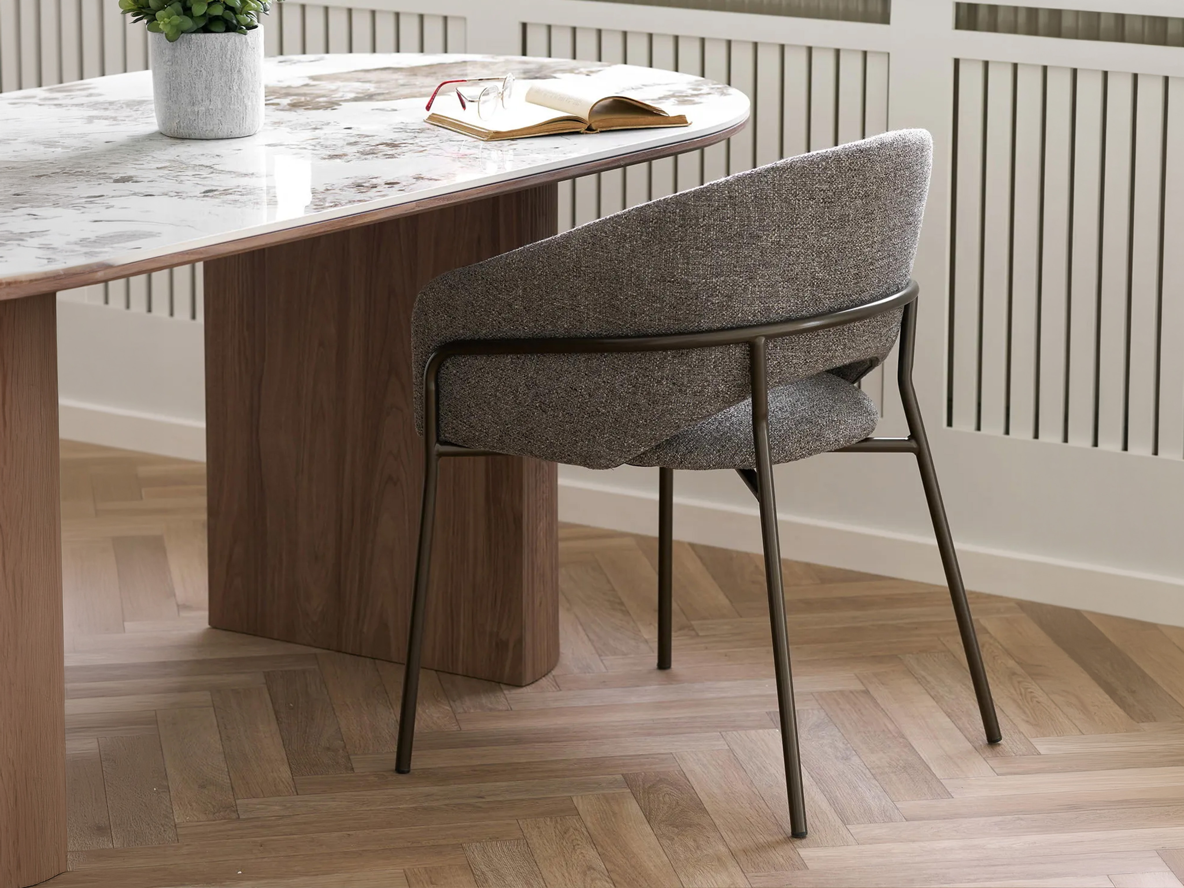 Silla Brea 363 (Gris oscuro + Grafito)