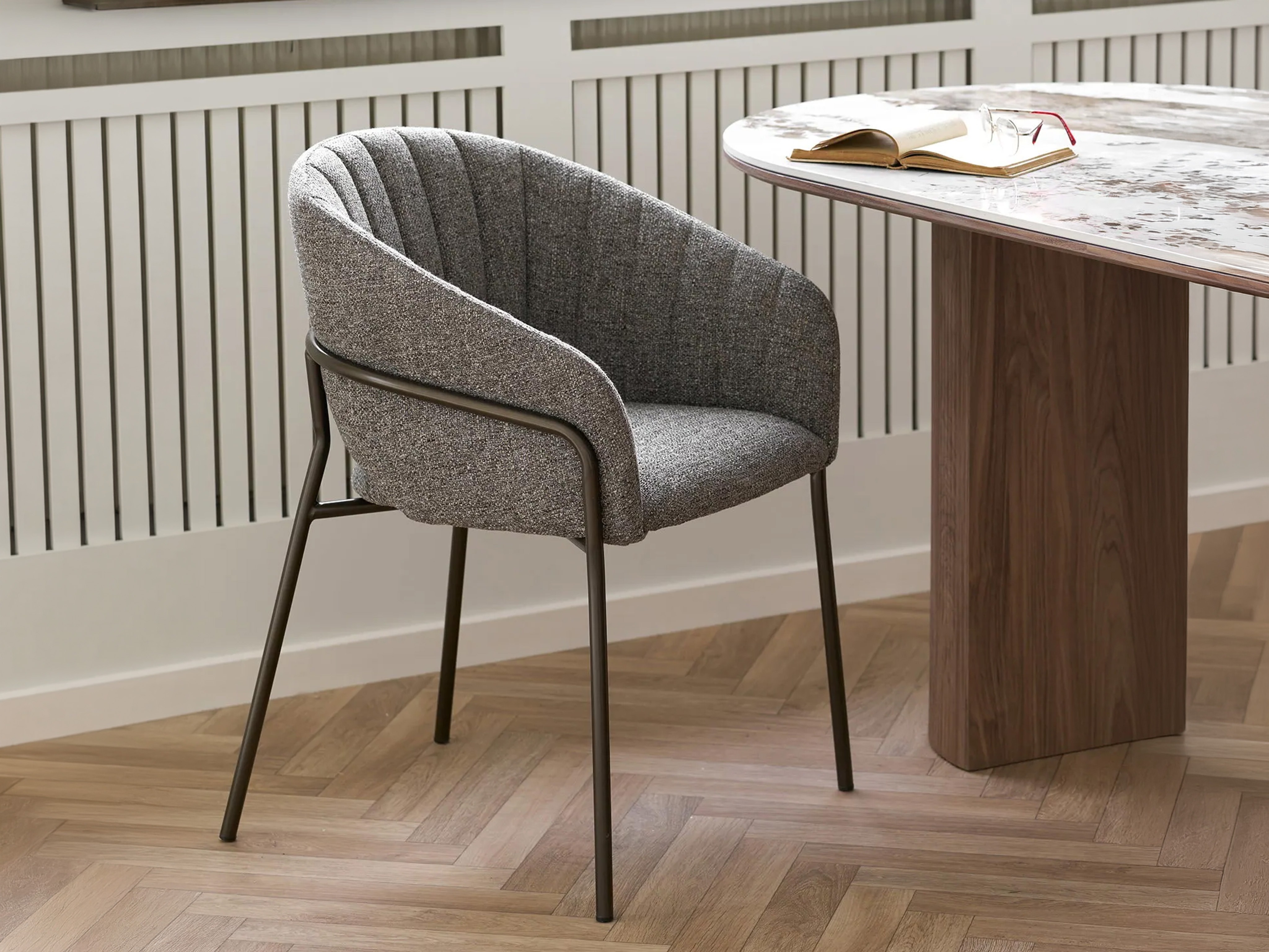 Silla Brea 363 (Gris oscuro + Grafito)