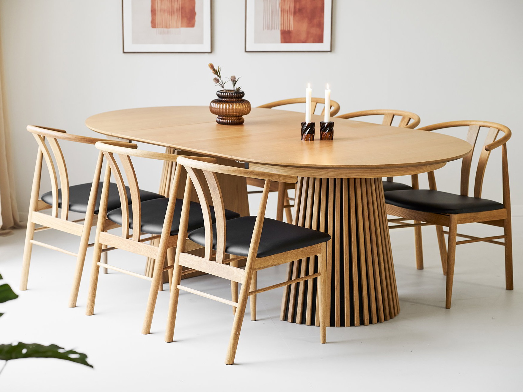 Conjunto de mesas y sillas para comedor Brea 393