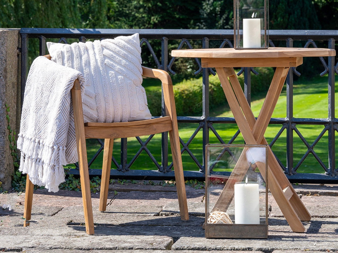 Silla para exterior Brea 397